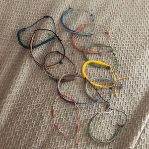 11 PURA VIDA BRACELETS